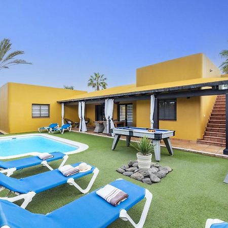 קורלחו Villa Papagayo Deluxe By Villa Plus מראה חיצוני תמונה